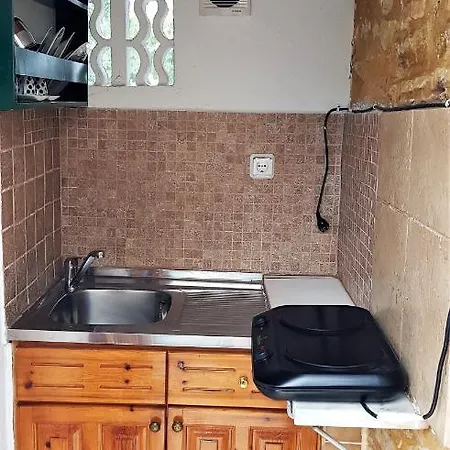 Evaggelou Apartamento Potos